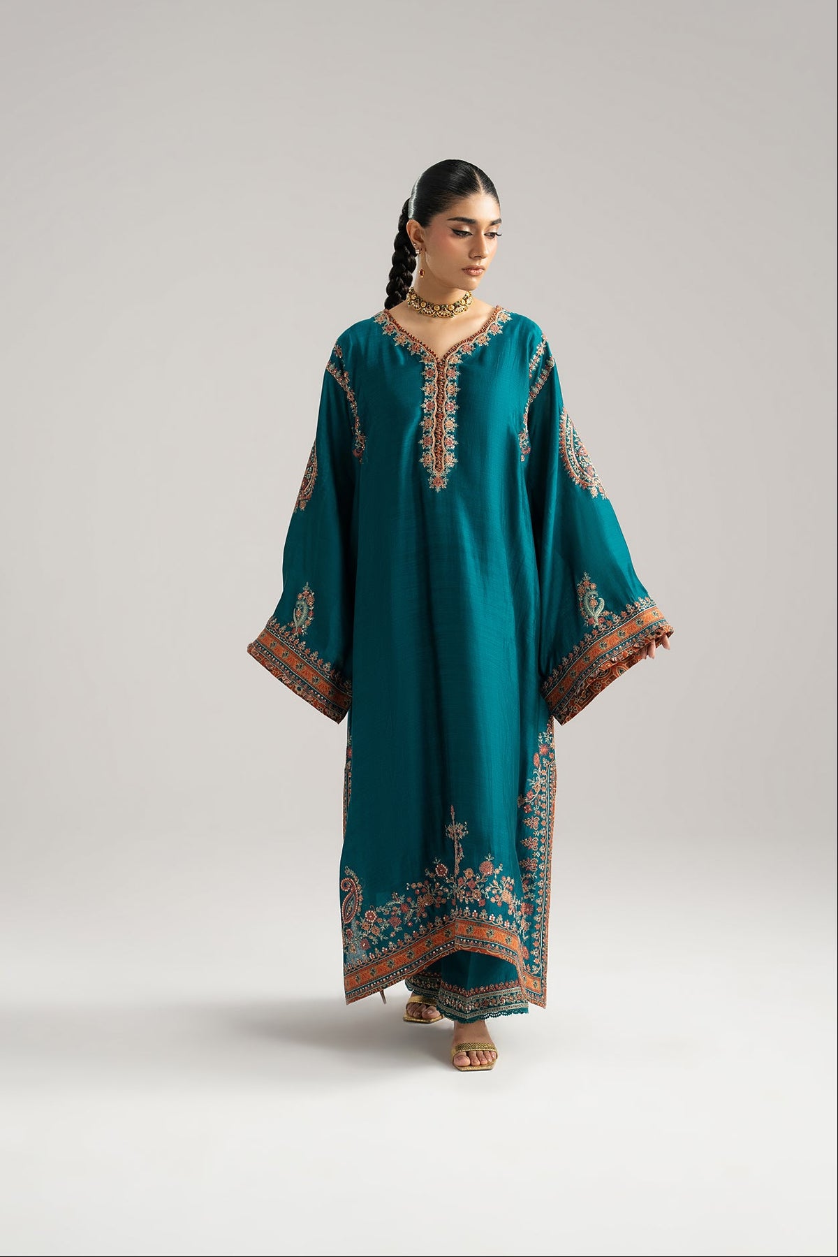 Mannam Afroz Set full view — teal blue pure silk Pakistani phiran with Kashmiri-inspired embroidery and ajrak print accents UK