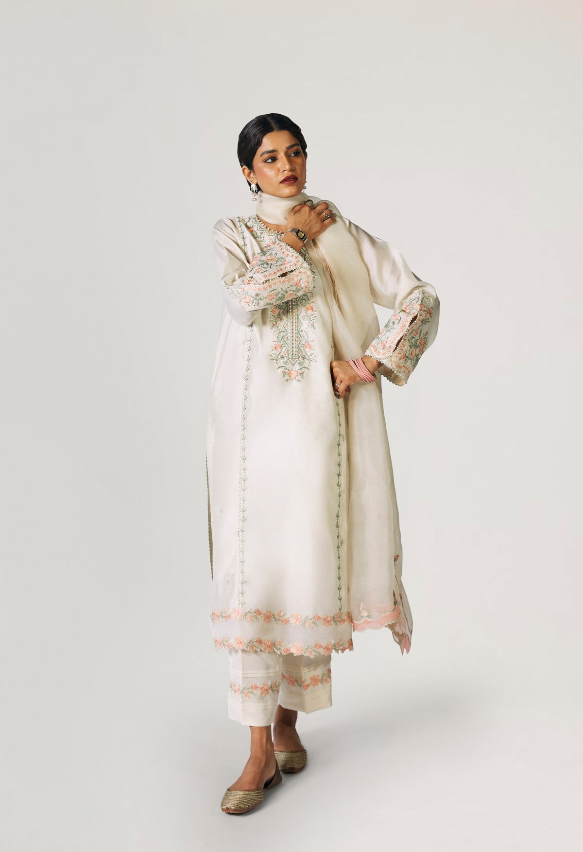 Mannam cream pure silk Pakistani kameez with hand-embellished beadwork, floral embroidery and keyhole cut-out sleeves — three-piece formal suit for Eid and weddings UK
