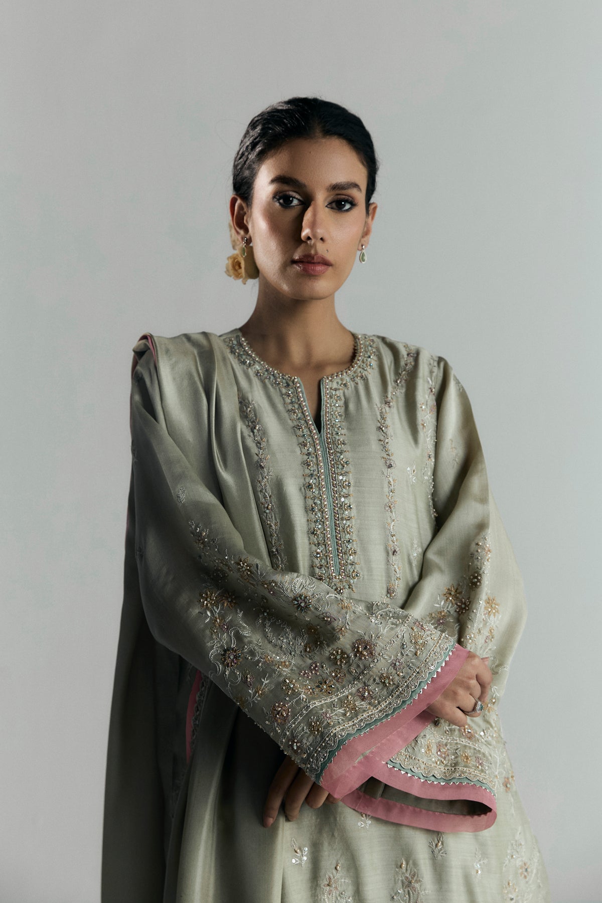 Pure khaadi silk Pakistani kameez with full hand embroidery and mauve accents — gota-detailed sleeves | Mannam Willow Set