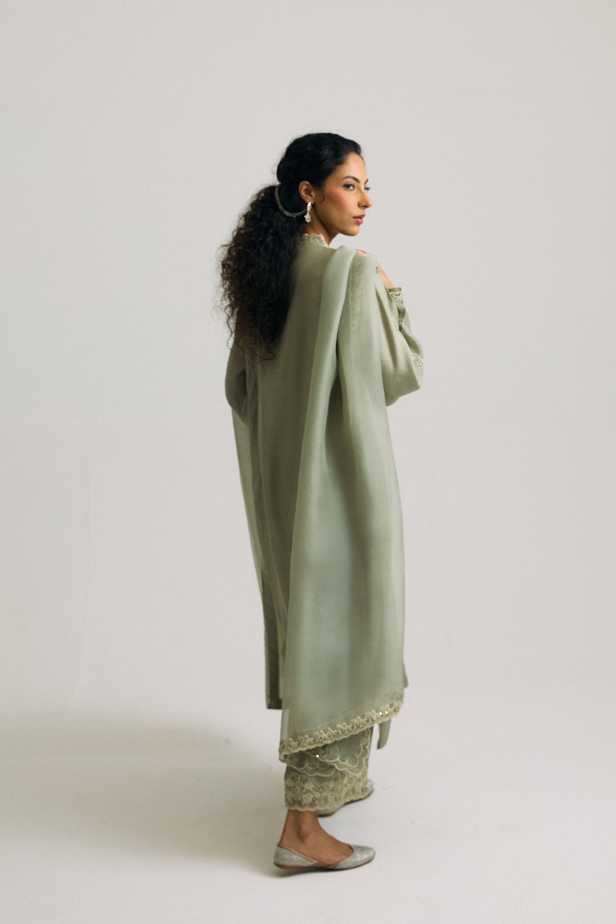 Luxury Emerald Green Pure Silk Pakistani Suit with Lacework & Sequin Embroidery