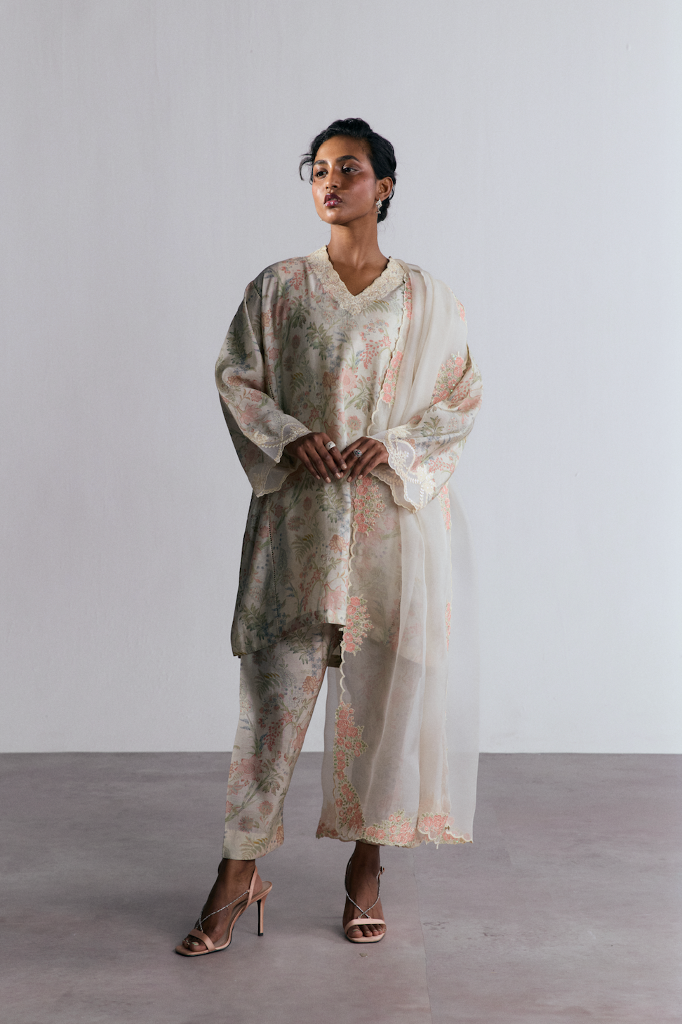 Mannam Ivory Botanical Set — printed khaadi silk Pakistani short kameez with V-neck lace embellishments and matching shalwar UK