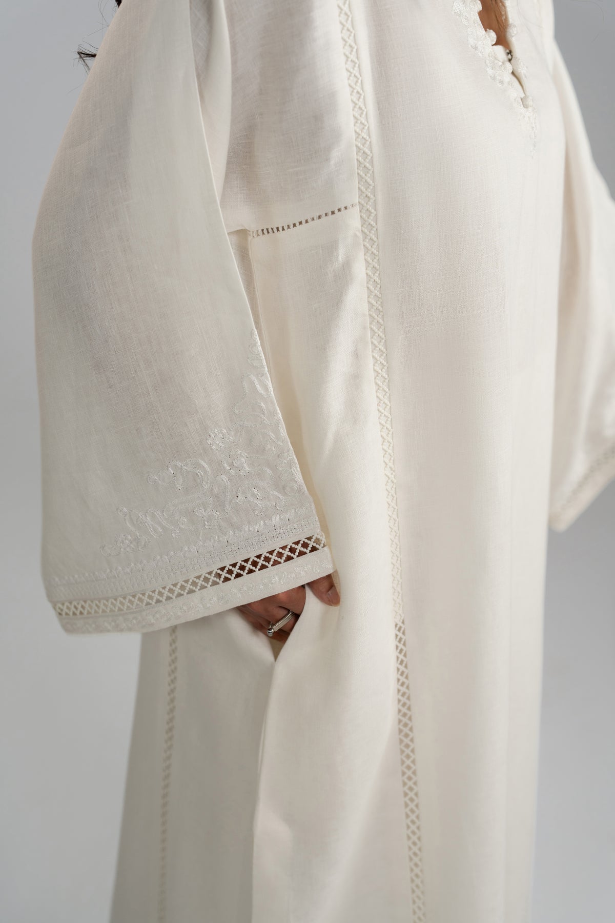 Lace insert detail on Noor Set sleeve cuff